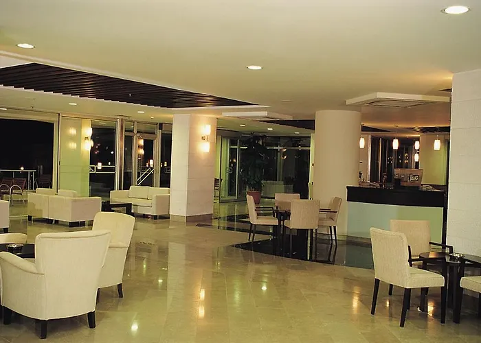 מלון Alara Star 5*